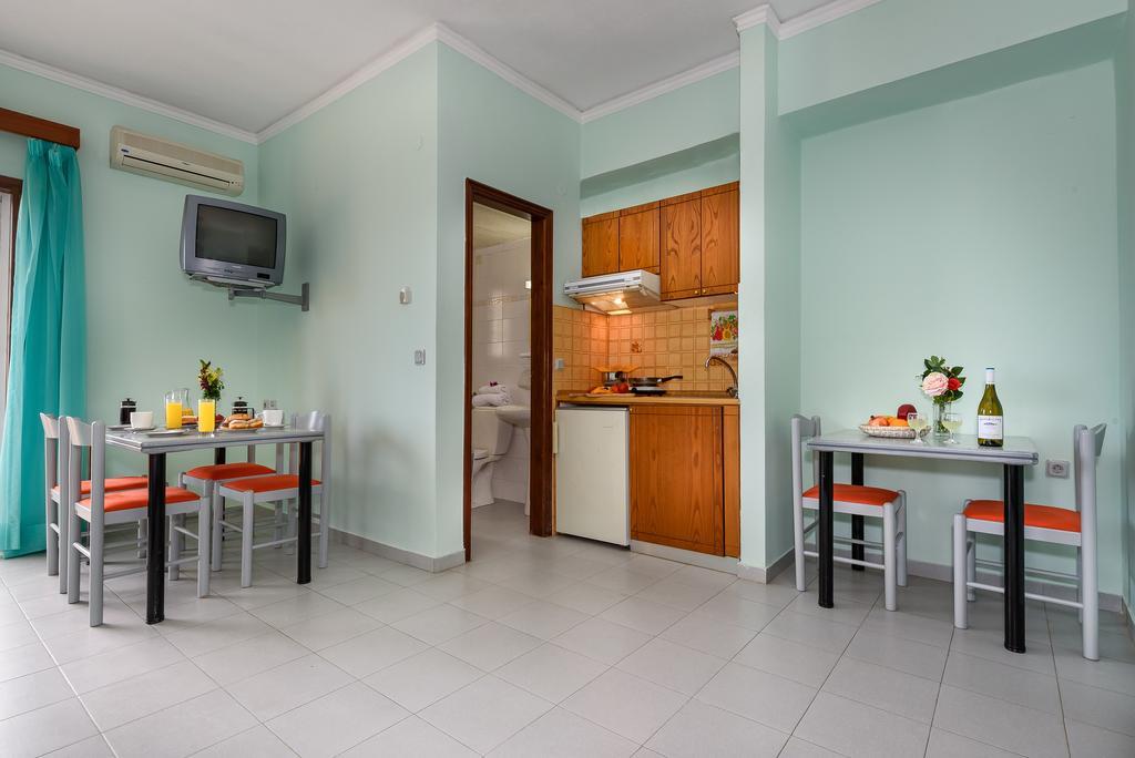 Louladakis Apartments Kolimvári Kültér fotó